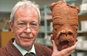 Professor-Peter-Breunig-