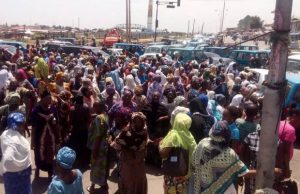 market-women-protest-6