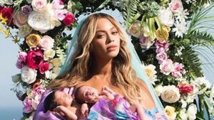 Beyonce and twins