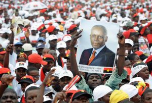 President -Dos-Santos-angola-Rally-TVC