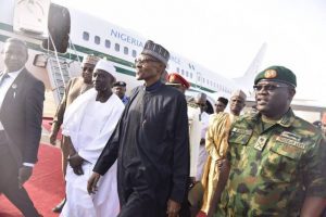 Buhari_arrives_from_London_3