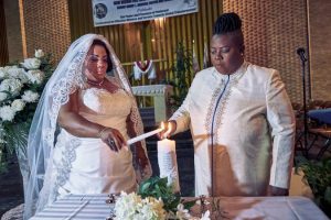 two lesbian weds