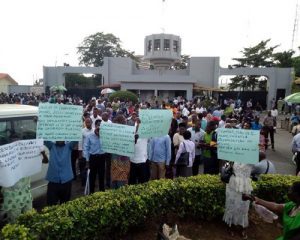 UI-allowance-protest-1