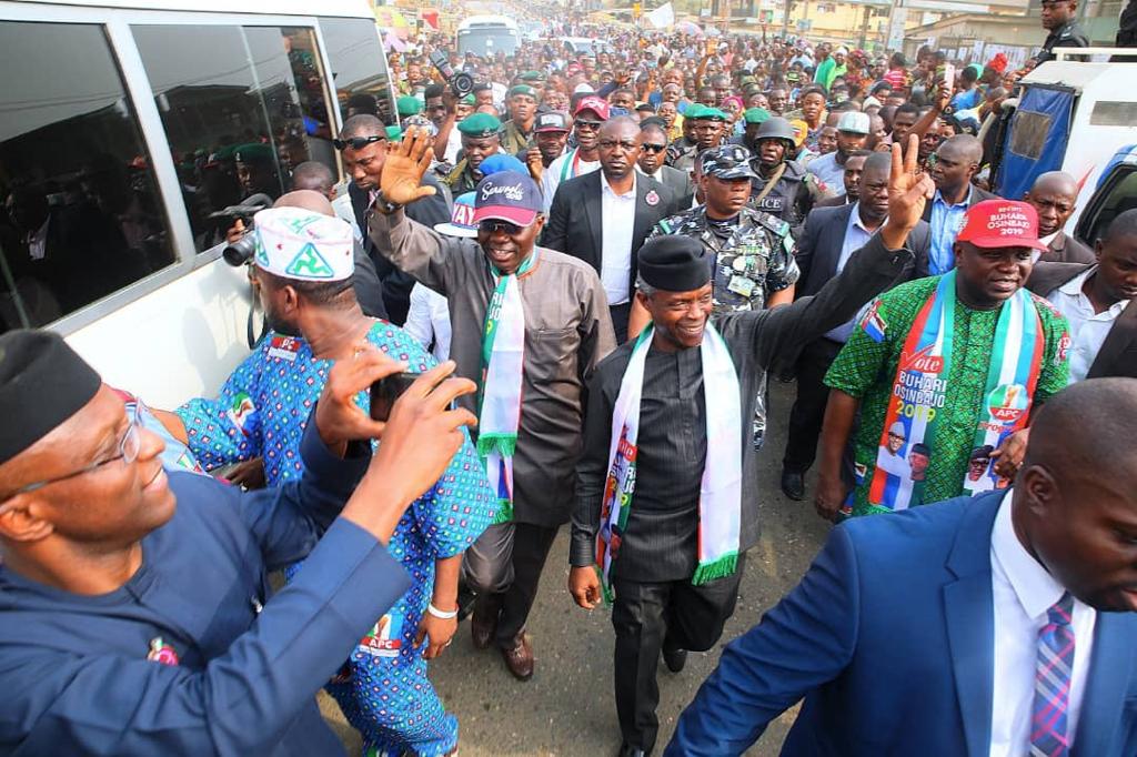 Osinbajo, Ambode, Sanwo-Olu, others storm Alimosho for house-to-house campaign