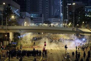 Hong Kong protesters begin three-day airport rally