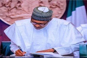 Buhari_writes_750x499