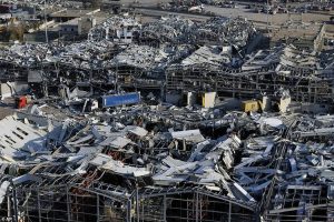 31584608-8594979-The_scene_of_the_explosion_that_devastated_the_capital_of_Beirut-a-26_1596636207423_750x499