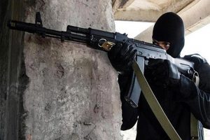 Gunmen-_1_750x499