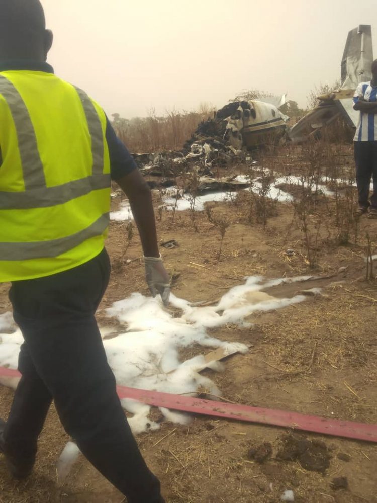 PHOTOS: Scenes from military Aircraft crash in Abuja - TVC News Nigeria