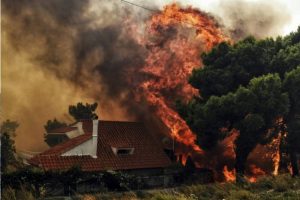Latest news about Thousands flee homes in Anthens as wildfire rages in heat waves