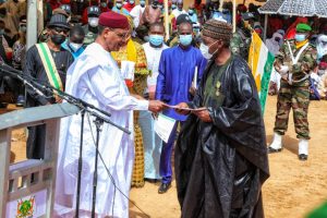  President Bazoum awards Zulum with Nigerien equivalent of GCON 