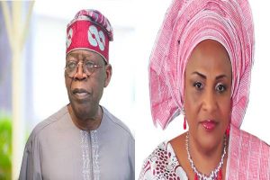 Latest Breaking News about Asiwaju Tinubu: Asiwaju Bola Tinubu Commiserates with Florence Ajimobi over Mother's death
