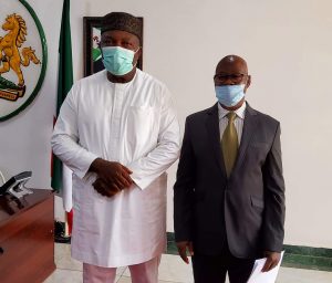  Gov. Ugwuanyi swears in Justice Ozoemena as Acting Chief Judge of Enugu 