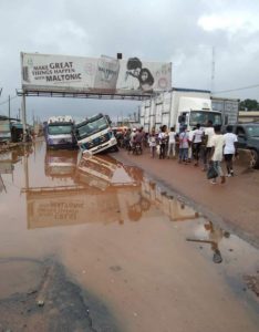  Ogun residents lament state of bad roads, accuse government of neglect