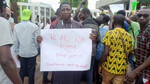  IBBU tuition fees hike: Students protest, barricade entrance of Niger State House of Assembly