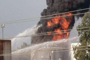 Latest Breaking International Business News: Fire breaks out at Lebanese Oil Facility of Zahrani