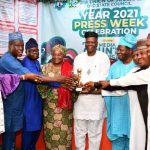 Governor Seyi Makinde bags NUJ award as Best Media Friendly Governor