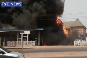 Anambra fire service puts out fire at Mobil gas station in Awka