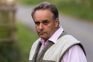 PARISH RESIGNS
