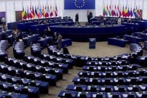 EU ON CHARGING DEVICE