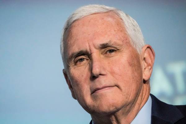 Former Trump Vp Mike Pence Joins White House Race Trending News