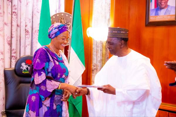 First Lady Receives Gowon, ABLI Leadership In Abuja - Trending News