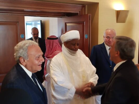 The Sultan of Sokoto and President-General of the Nigerian Supreme Council for Islamic Affairs (NSCIA), Alhaji Muhammad Saad Abubakar III, joined prominent Muslim world leaders at a high-level summit held at the Oxford Centre for Islamic Studies (OCIS) in Oxford, England. The two-day gathering, which commenced on Thursday, also marked the 40th anniversary of the Centre’s establishment, celebrating four decades of fostering scholarly and interfaith dialogue.
