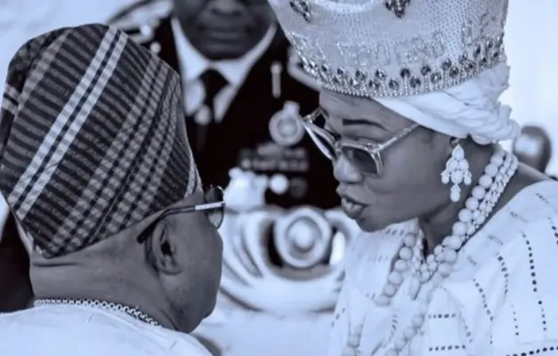 G7qQbgEXgAADAlz-e1765281971996