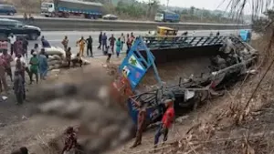 1004730290