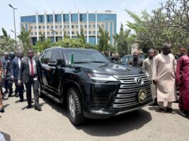 PHOTOS: Uba Sani, Emir Sanusi Arrive Abuja Ahead of El-Rufai's Mother's Burial
