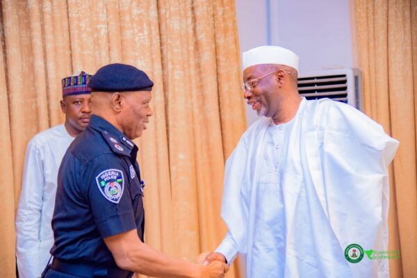 0ef0c1dc-287c-4b9b-bbd2-8d3617a580a9