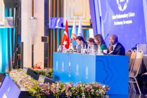 494ecb50-0d1d-431b-be1f-cddf773be566