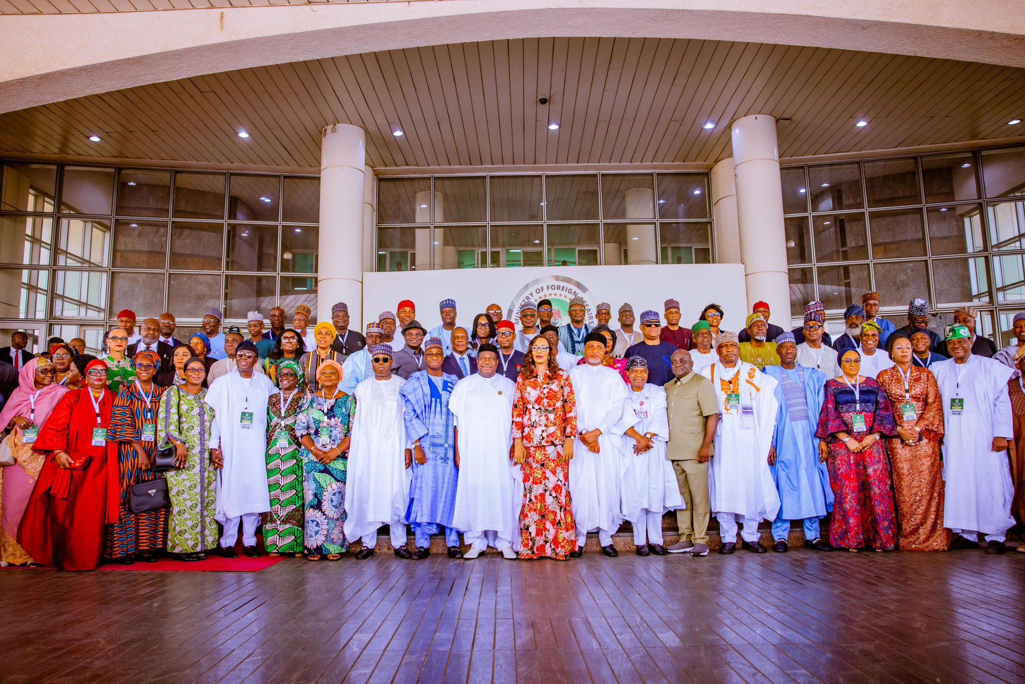 Η Tinubu χρεώνει νέους απεσταλμένους για την ώθηση ξένων επενδύσεων – Trending News