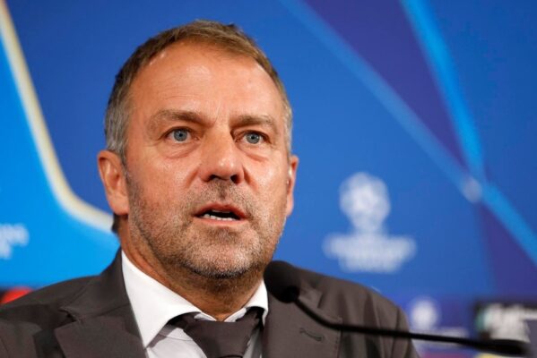 hansi-flick-en-la-rueda-de-prensa-previa-al-monaco-barcelona-de-la-jornada-1-de-champions-league-2024-25-efe-sebastien-nogier