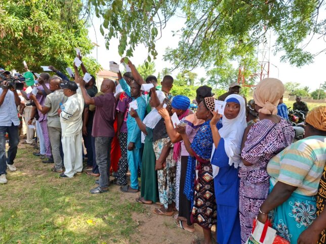Voting Delayed In Eti-Osa APC House Of Reps Primary