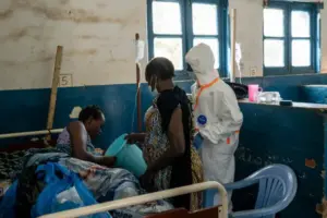 30int-ebola-epicenter-3-qbtk-articleLarge