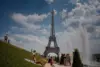 AFP__20260626__B8FU7ZQ__v2__MidRes__TopshotFranceWeatherClimateHeatwave_1782759875