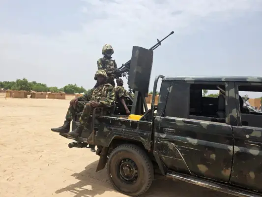 Army-Troops2